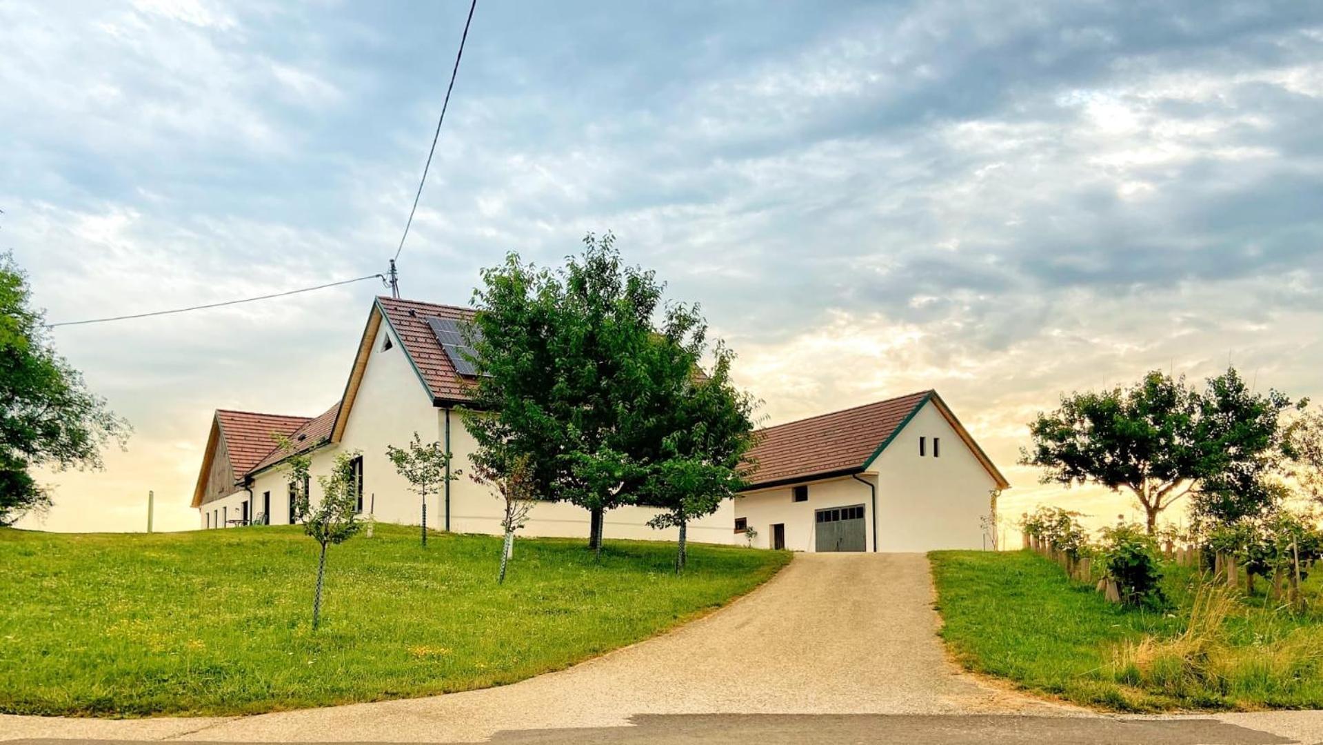 Kaeferberghof Im Burgenland, Komfortzimmer Mit Fruehstueck, Bed & Breakfast, Urlaub Am Bauernhof Eltendorf ภายนอก รูปภาพ